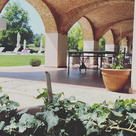 La Scuderia Charming 4* San Paolo Solbrito