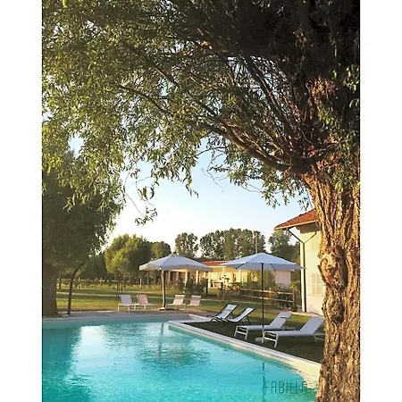 La Scuderia Charming B&B
