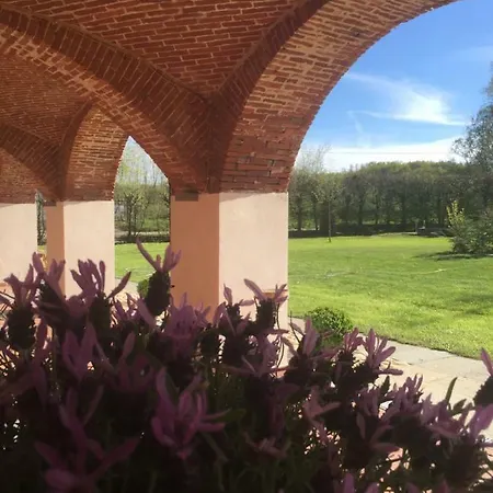 La Scuderia Charming B&B San Paolo Solbrito